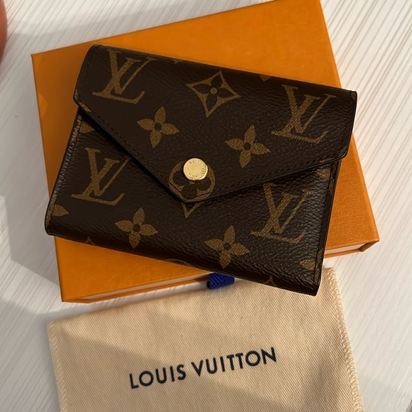 Louis Vuitton Handbags - Louis Vuitton Victorine Wallet